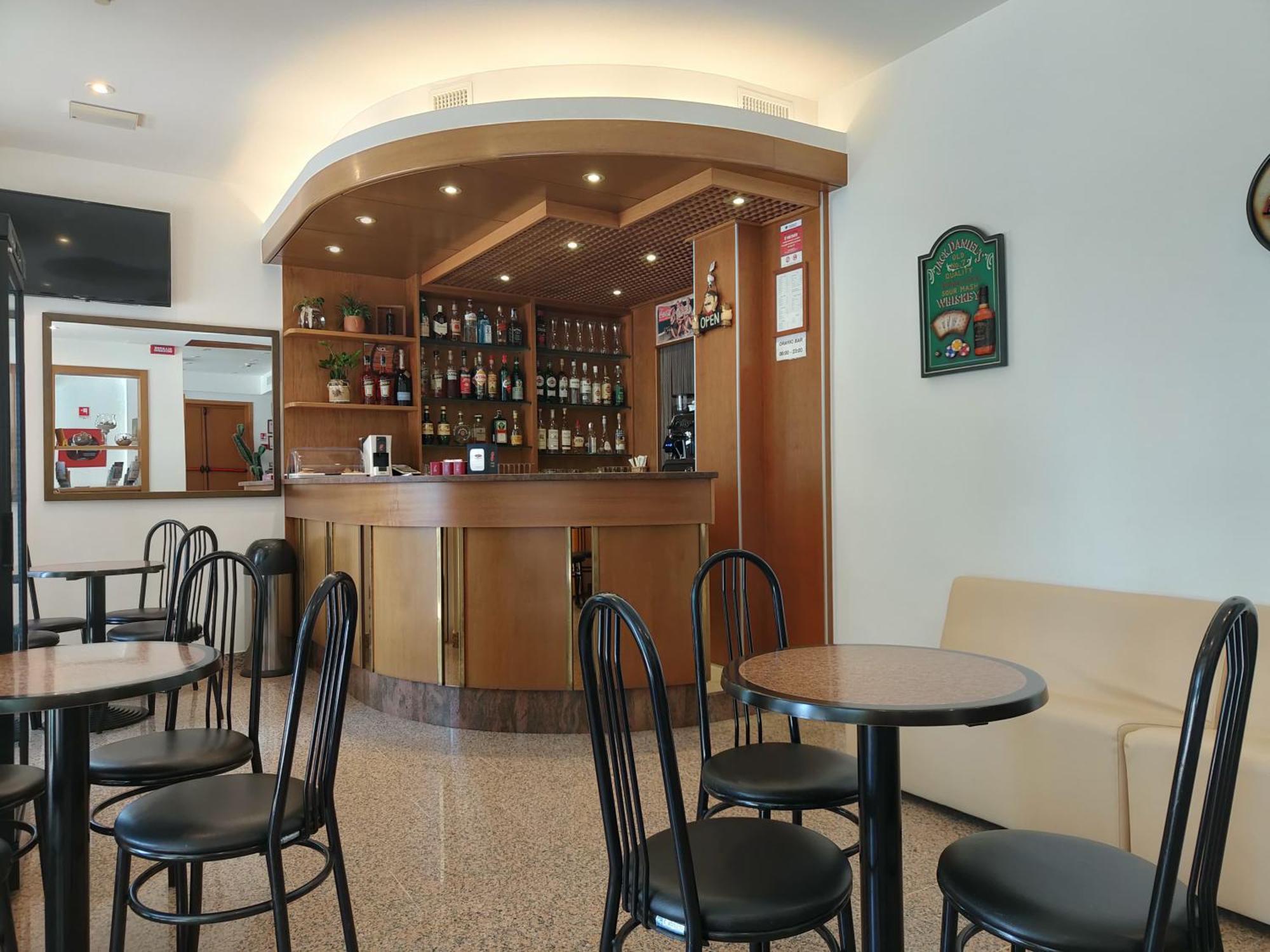Anna Hotel